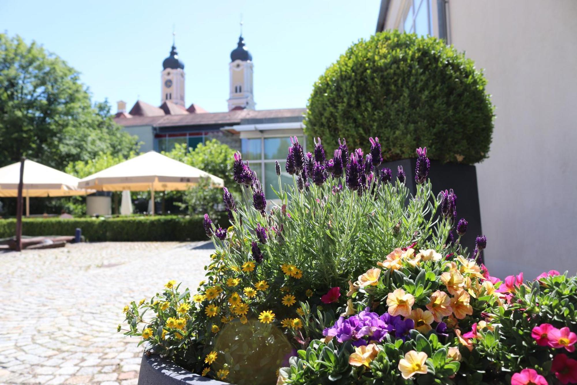 Klostergasthof Roggenburg Exterior foto